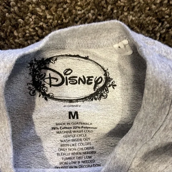 Disney crewneck sweatshirt - Picture 2 of 4